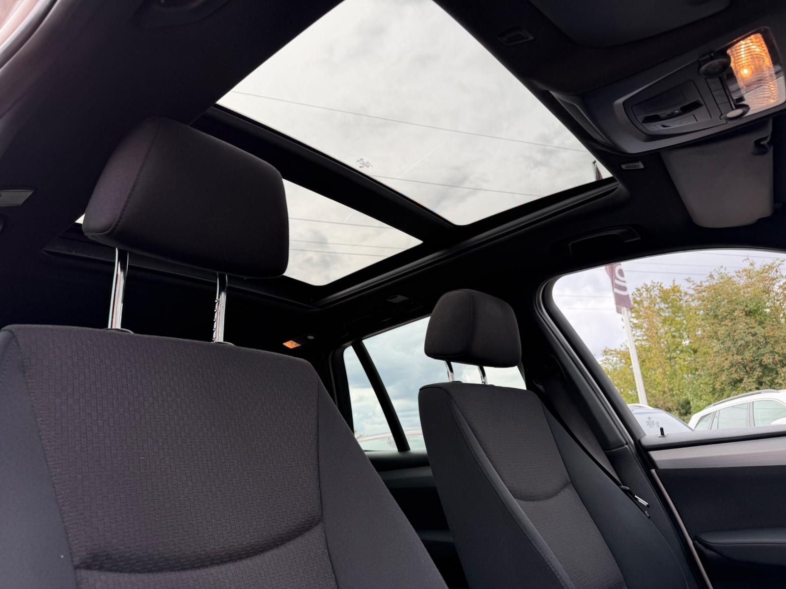BMW X3 xDrive 20 d Auto.LED BI-Xenon Navi 1.Hand Pan
