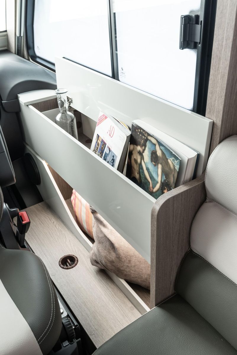 Fahrzeugabbildung Roller Team Zefiro 267 Integral