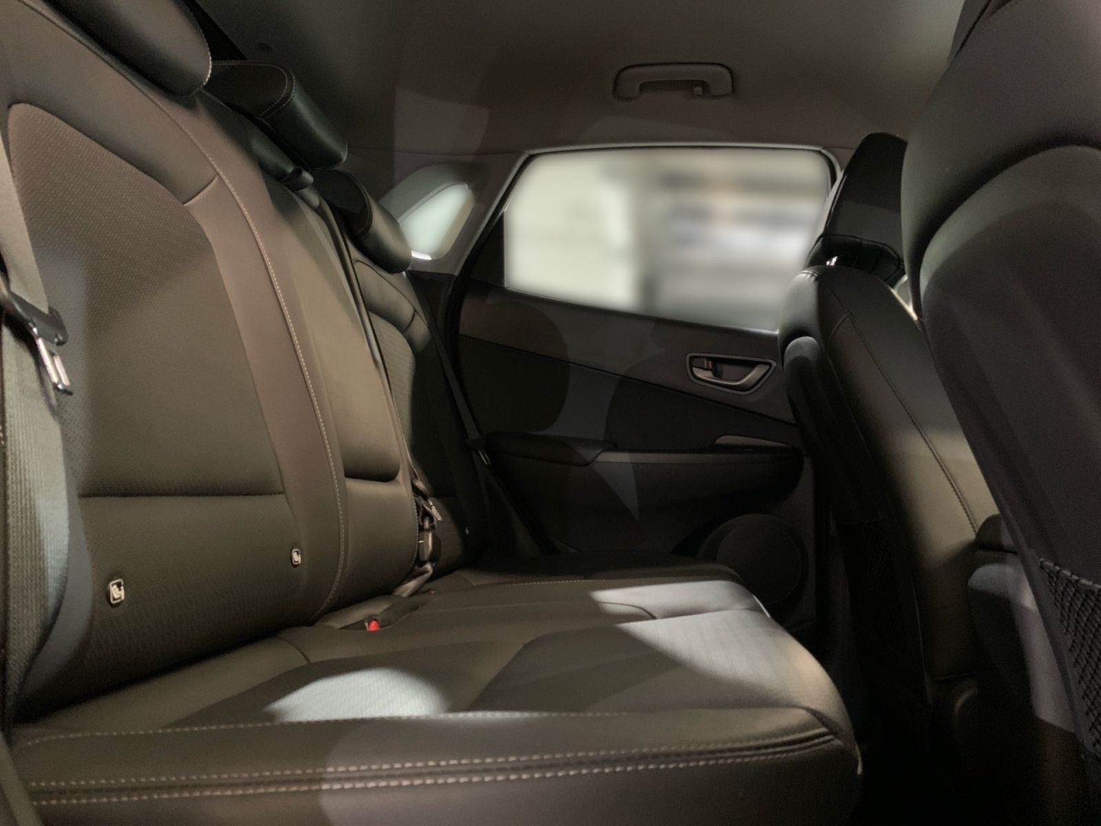 Fahrzeugabbildung Hyundai KONA 1.6 T-GDI 7-DCT Premium Leder Navi