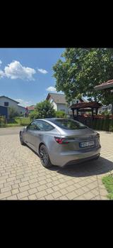 Tesla Model 3 Allradantrieb mit Dualmotor Long Ran... - Tesla Gebrauchtwagen von 2025