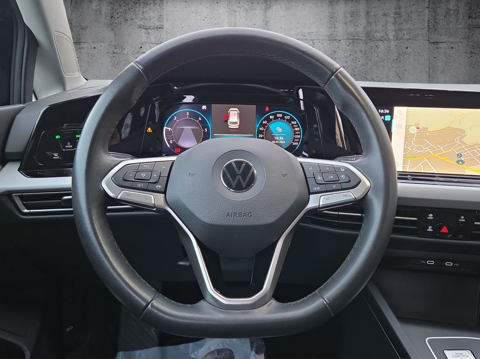 Golf Variant LIFE 2.0 TDI SCR DSG AHK