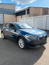 BMW X2 xDrive18d Cam*AHK*SUV*SEHR SPARSAM - BMW X2 in Stuttgart