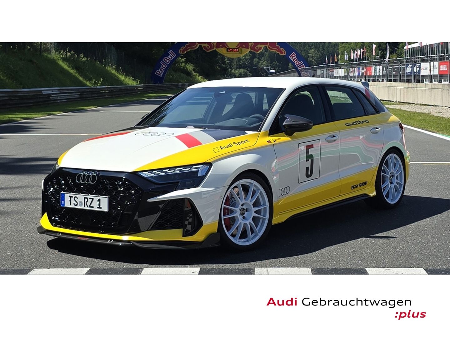 AUDI RS3 Sportback 2,5 TFSI qu Heritage Edition, 1of3