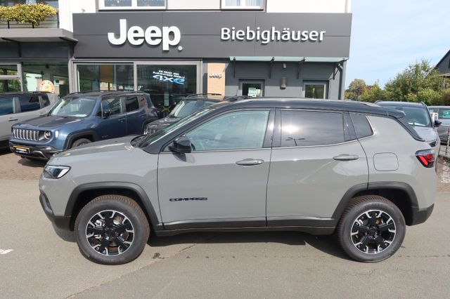 Jeep Compass High Upland Trailhawk Plug-In Hybrid 4xe