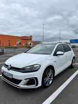 Volkswagen DSG | LED | Discover Pro | AHK | HU neu l Leder - mit Hybrid-Antrieb: Standheizung, mit Klimaautomatik