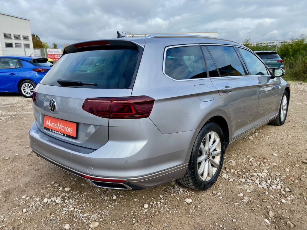 Fahrzeugabbildung Volkswagen Passat Variant 2.0 DSG Elegance AHK GZJR KAMERA
