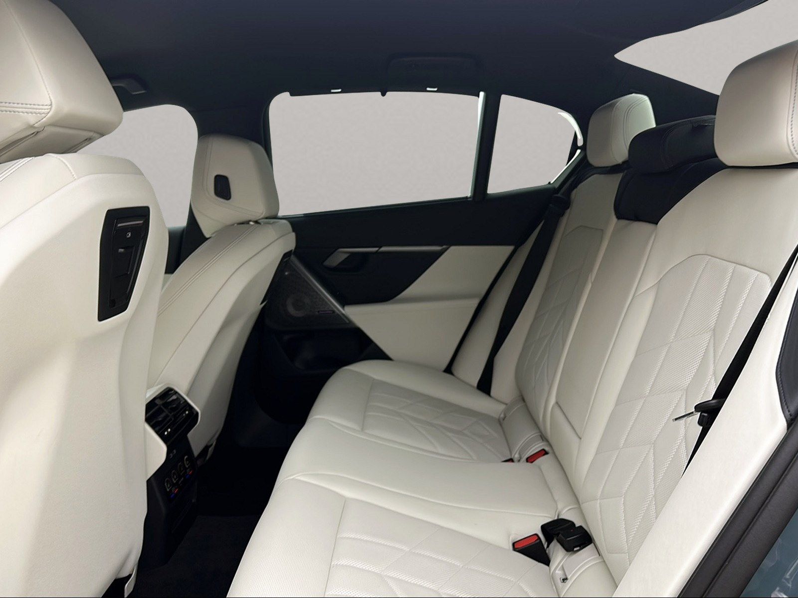 BMW i5 - Bild 19