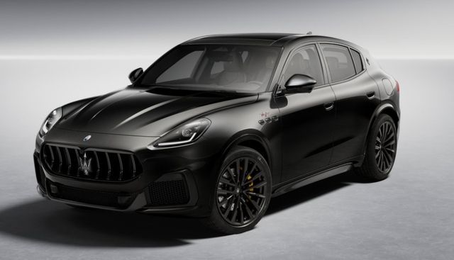 Maserati Grecale Trofeo FUORISERIE ALL BLACK