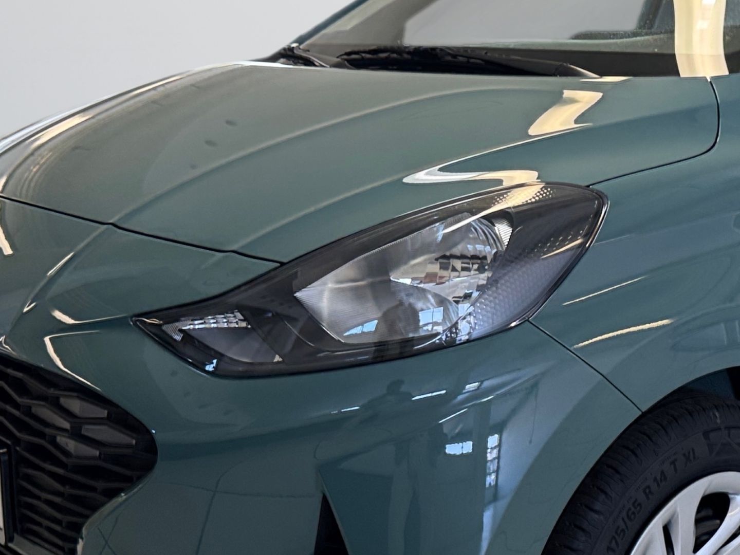 Fahrzeugabbildung Hyundai i10 FL (MY25) 1.0 Select Navi Kamera Einparkhilf