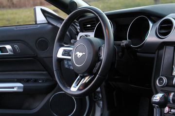 Ford Mustang - 9