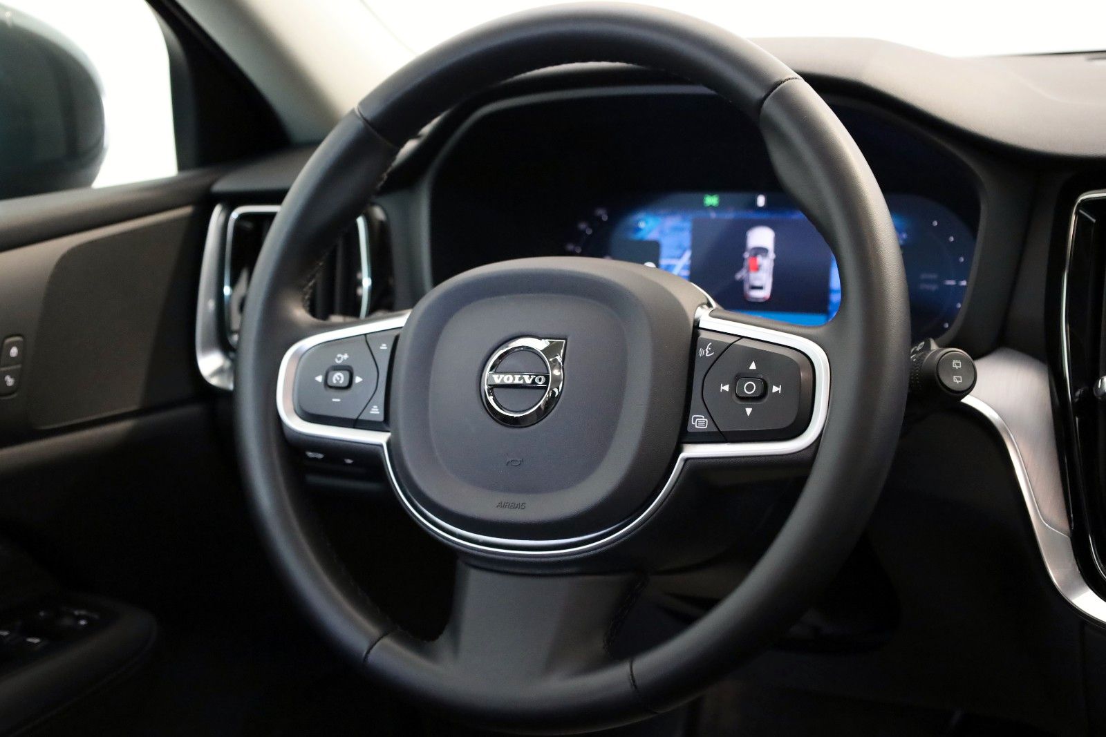 Fahrzeugabbildung Volvo V60 Core T6 Recharge AWD, Navi,Standhz.,AHK e+WR