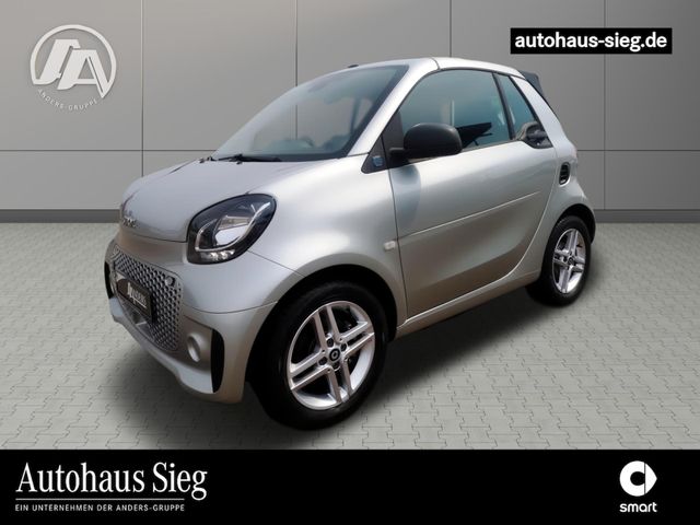 Smart ForTwo EQ Cabrio Cool&Media+SHZ+PDC+22kW+Tempom.