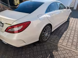 Mercedes-Benz CLS 500 - - Mercedes-Benz CLS 500: Coupe
