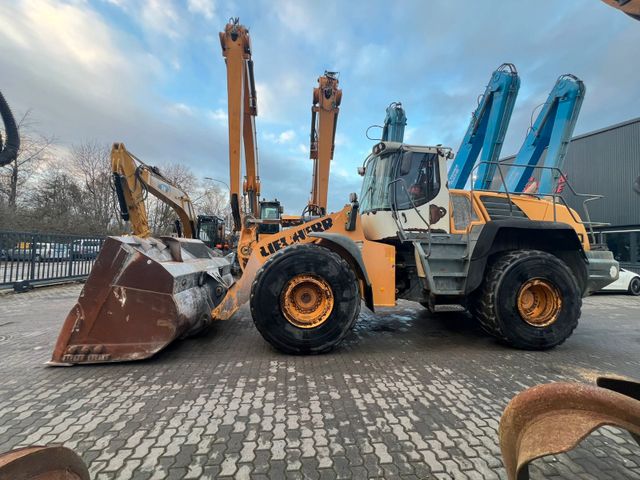 Liebherr L 580 2Plus2 / AC/ ZSA /