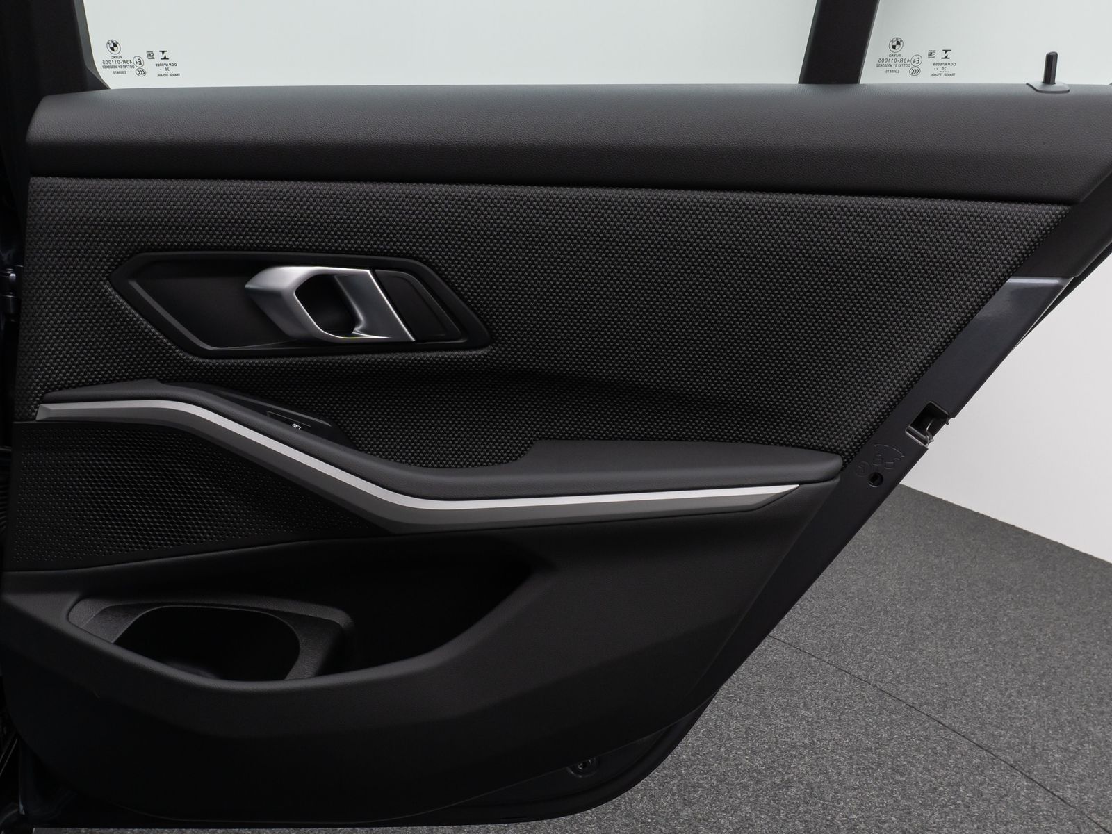 Fahrzeugabbildung BMW 320d  DAB CockPit+ Lordos PDC Geschwindigkeitsre