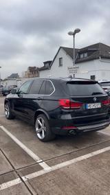 BMW X5 xDrive30d - Schwarz F15 Facelift - gebrauchte BMW X5 mit Facelift
