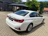 BMW 320 Baureihe 3 Lim. 320 d Luxury Line - BMW 320: 320d Luxury