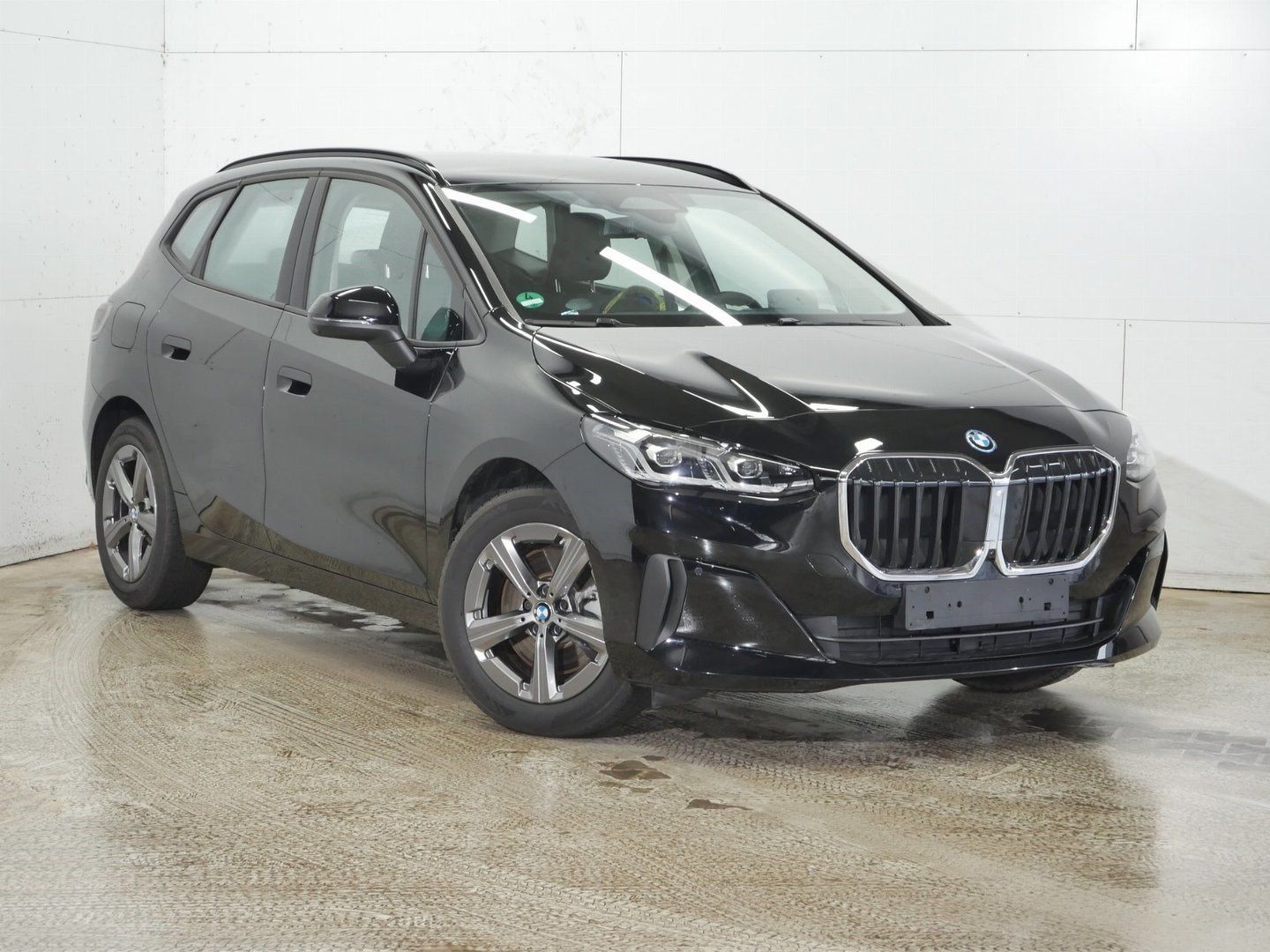 BMW 230 Active Tourer - Bild 2