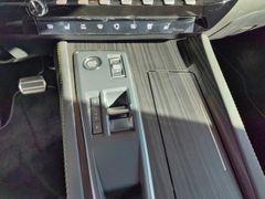 Fahrzeugabbildung Peugeot 508 SW Hybrid4 360 PSE Holiday-Paket, ACC