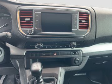 Fotografie 12 des Opel Vivaro 1,5 Kasten Elegance M Klima Gepäckträger