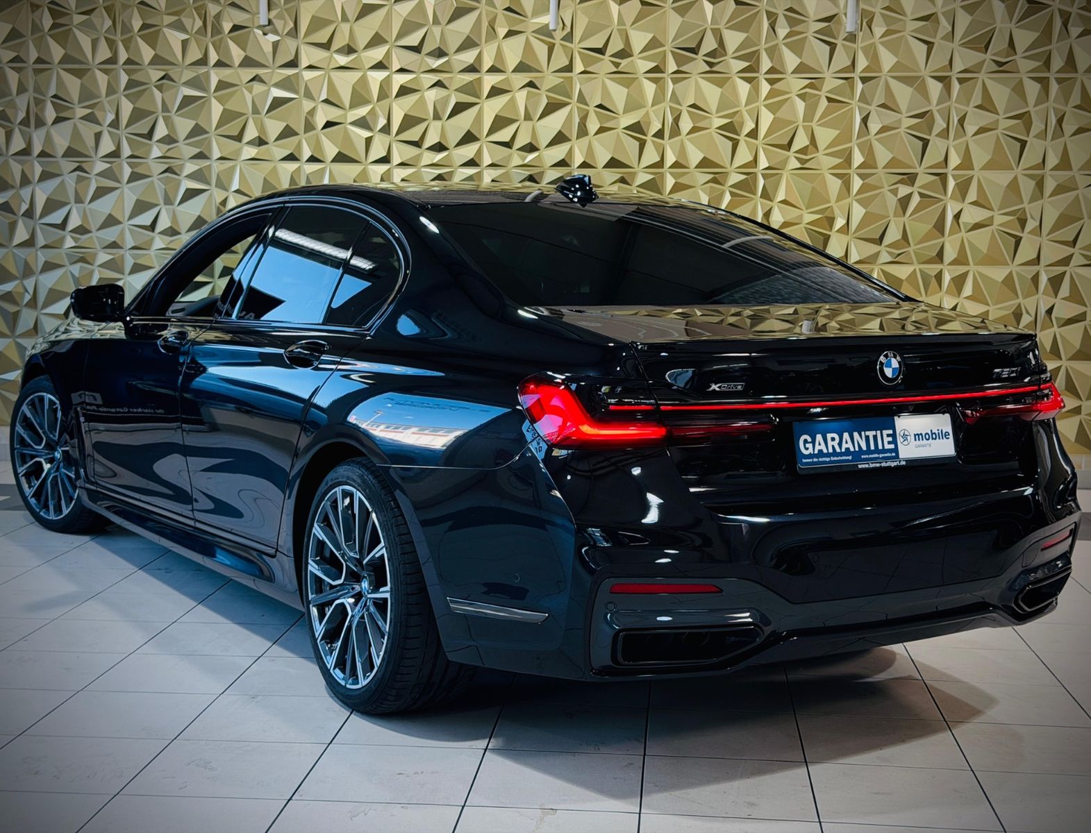BMW 750i xDrive M Sport|DEUTSCH|UNFALLFREI|PREMIUM foto 12