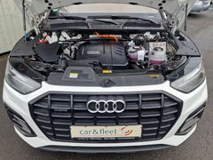 Fahrzeugabbildung Audi Q5 50 TFSIe quattro advanced LED SiHz PDC DAB