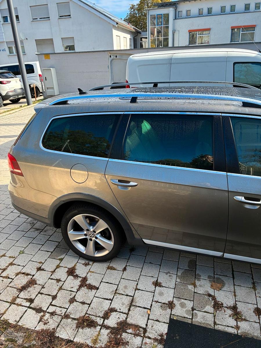 Volkswagen Passat Alltrack 2013 — photo 6