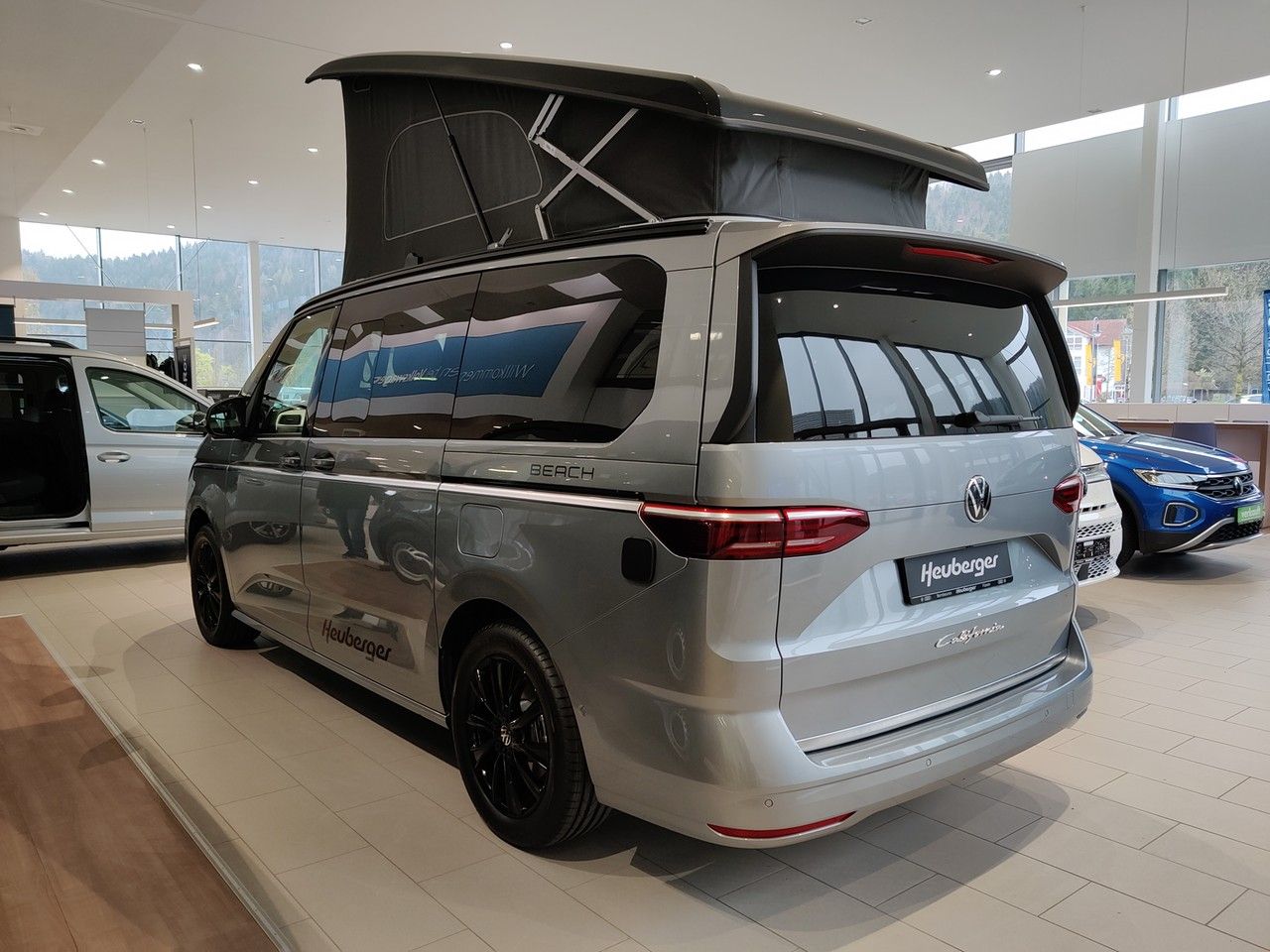 Volkswagen T7 California 2.0 TDI DSG Beach, Standheizung, A imagem 3