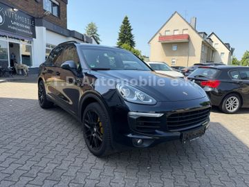 Porsche Cayenne - 3