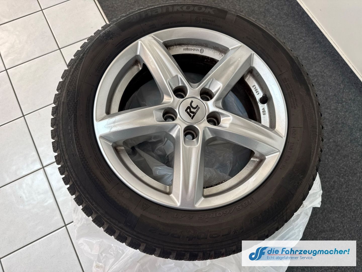 Fahrzeugabbildung Audi A1 Sportback 1.0 TFSI S line Navi Bi-Xenon Klima