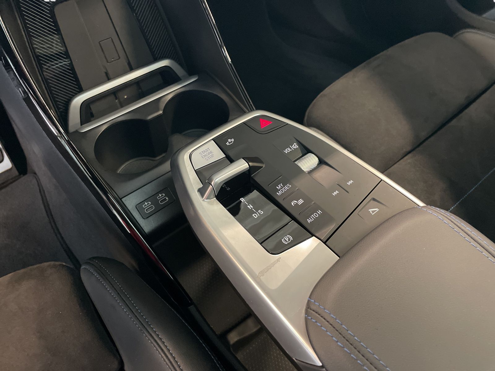 BMW 223 Active Tourer - Bild 17