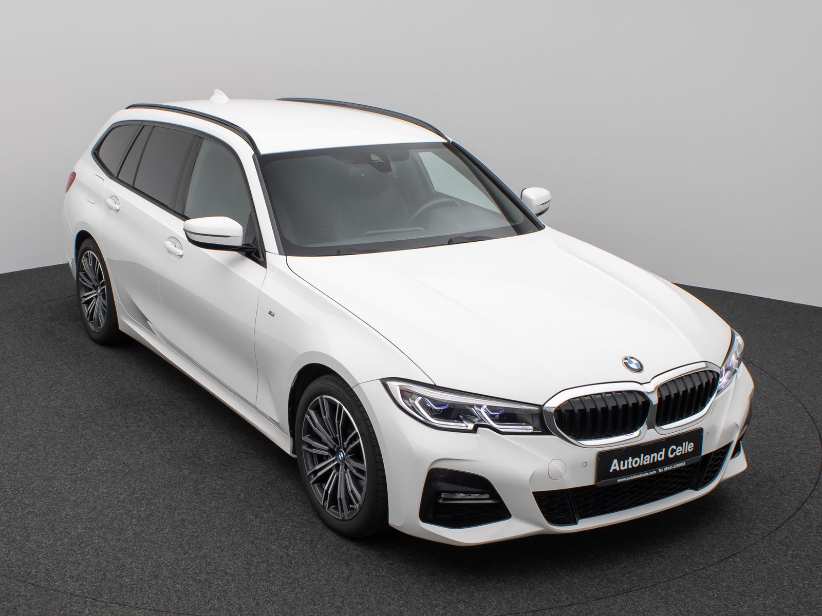 Fahrzeugabbildung BMW 330i xD M Sport Laser DAB Lenkrhzg Komfort Alarm