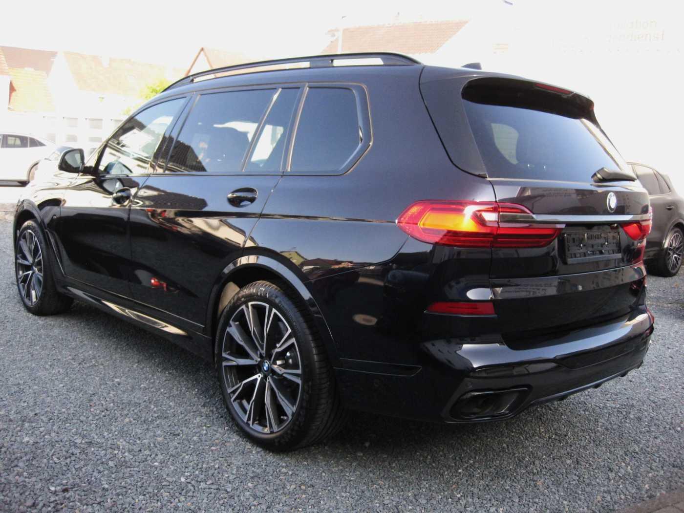 BMW X7 M50i dt.Fzg. Top Ausst.