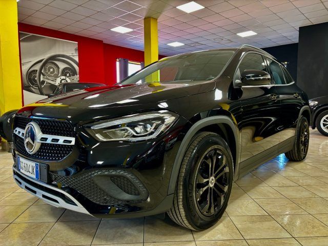 MERCEDES-BENZ MERCEDES-BENZ GLA 200 d Automatic Sport UNIPRO -