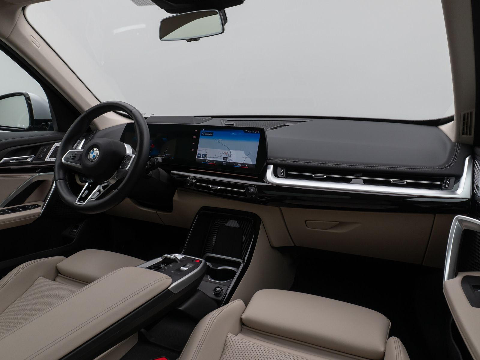 Fahrzeugabbildung BMW X1 sD18i xLine Panorama 360°HUD DAB H/K Sport