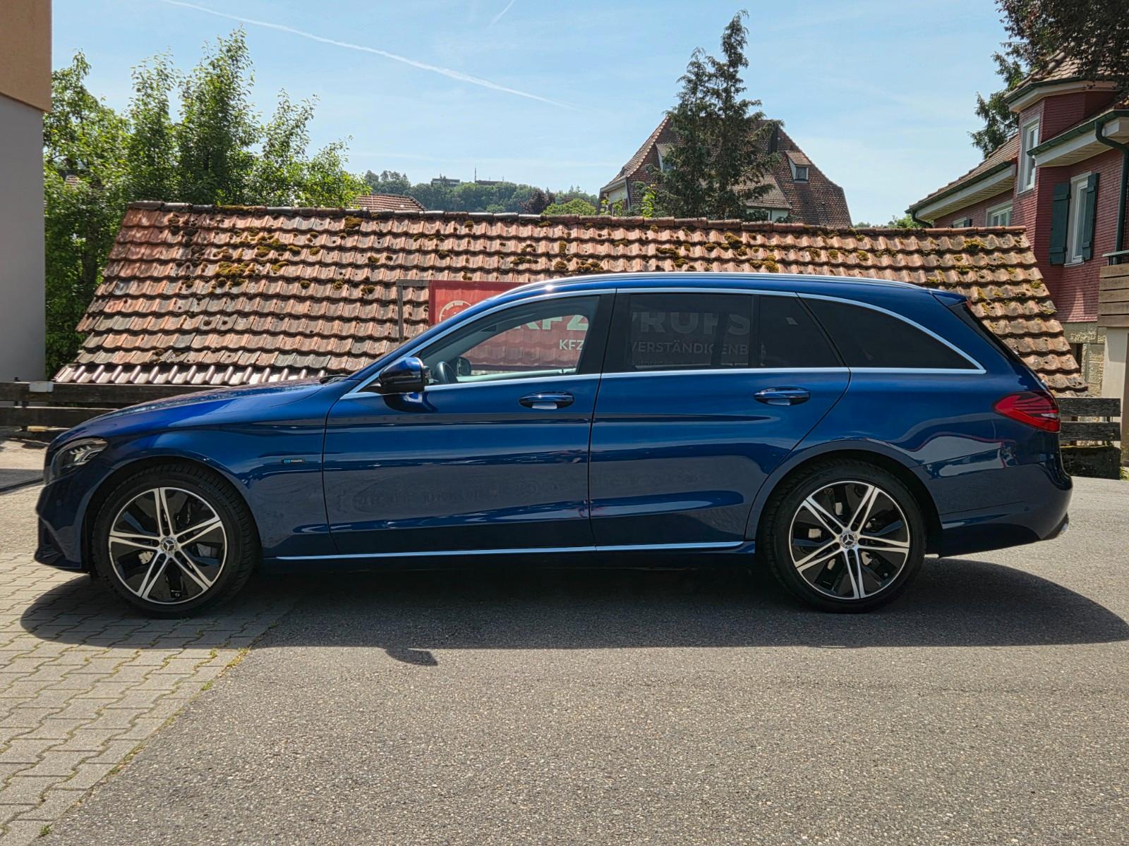 Mercedes-Benz C 300 e T-Modell Plug in Hybrid Navi Avantgarde