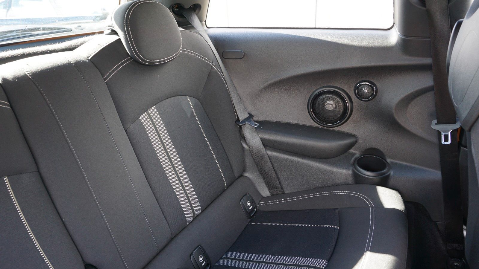 Fahrzeugabbildung MINI John Cooper Works LED,Navi,Harman&K,SH,PDC,SR+WR