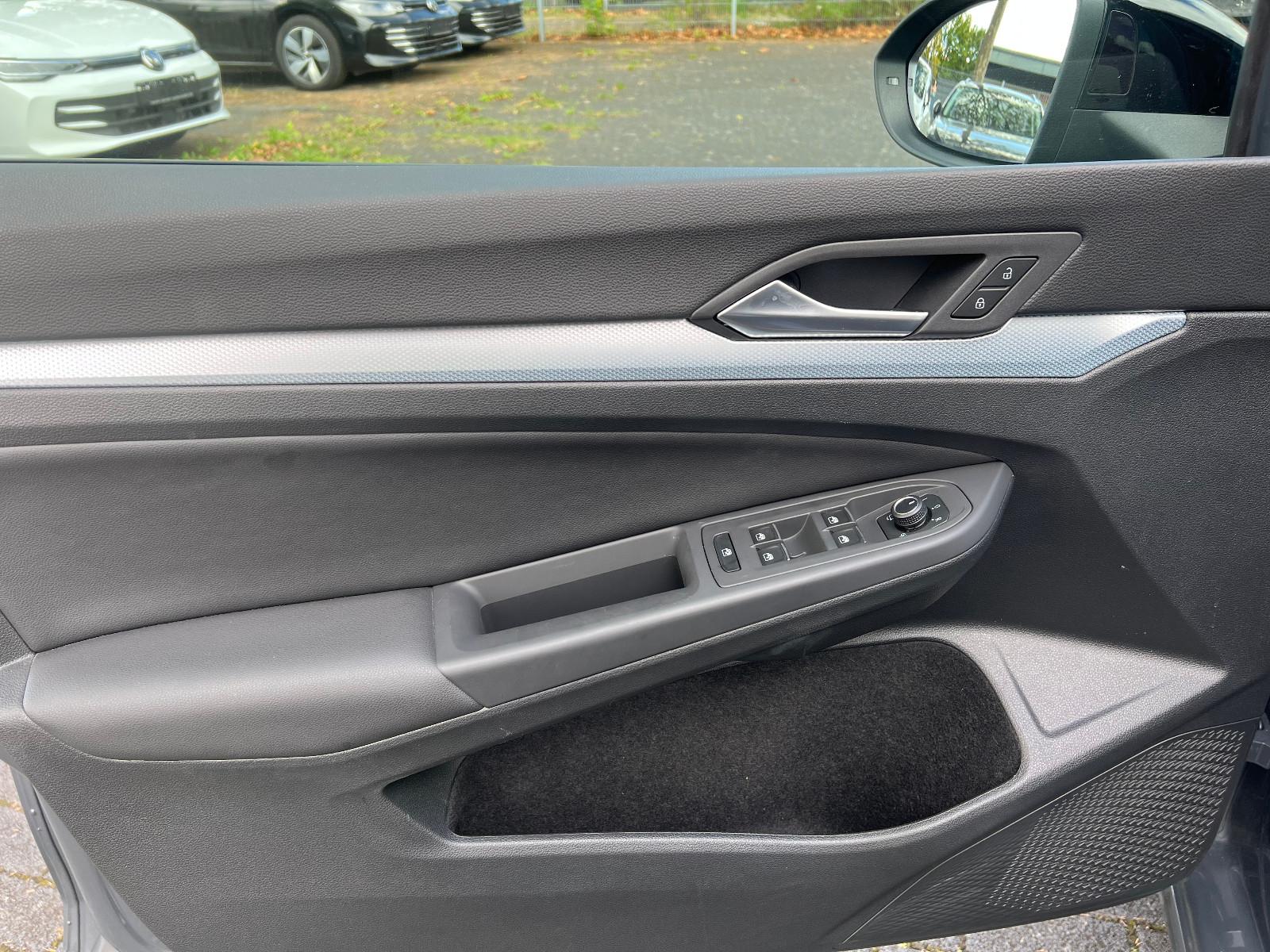 Volkswagen Golf VIII Lim. 1.5 eTSI DSG Energy-NAVI-KAM-GAR, миниатюра 9