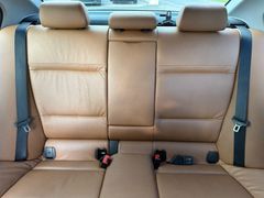 BMW 335i Limousine Automatik | HiFi | Navi | Sitzh |