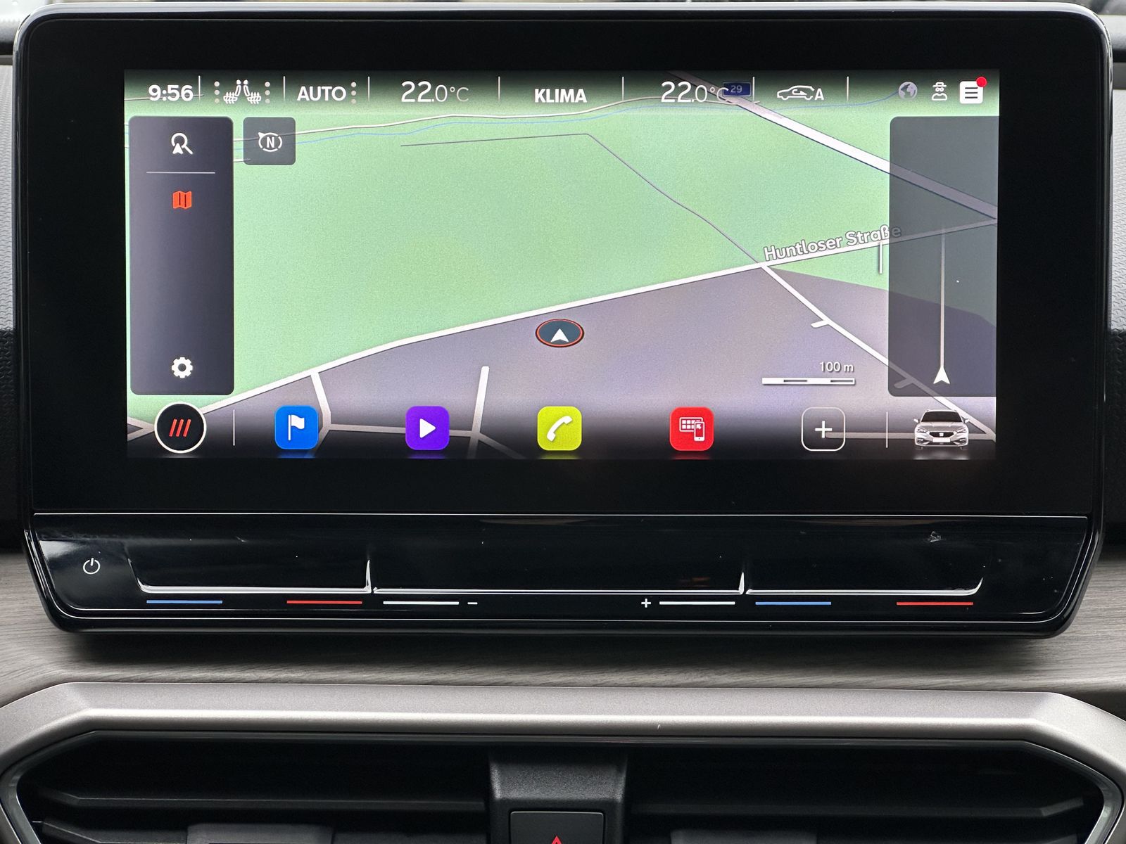 Fahrzeugabbildung SEAT Leon Xcellence e-Hybrid NAV+LED+PANORAMA+CARPLAY