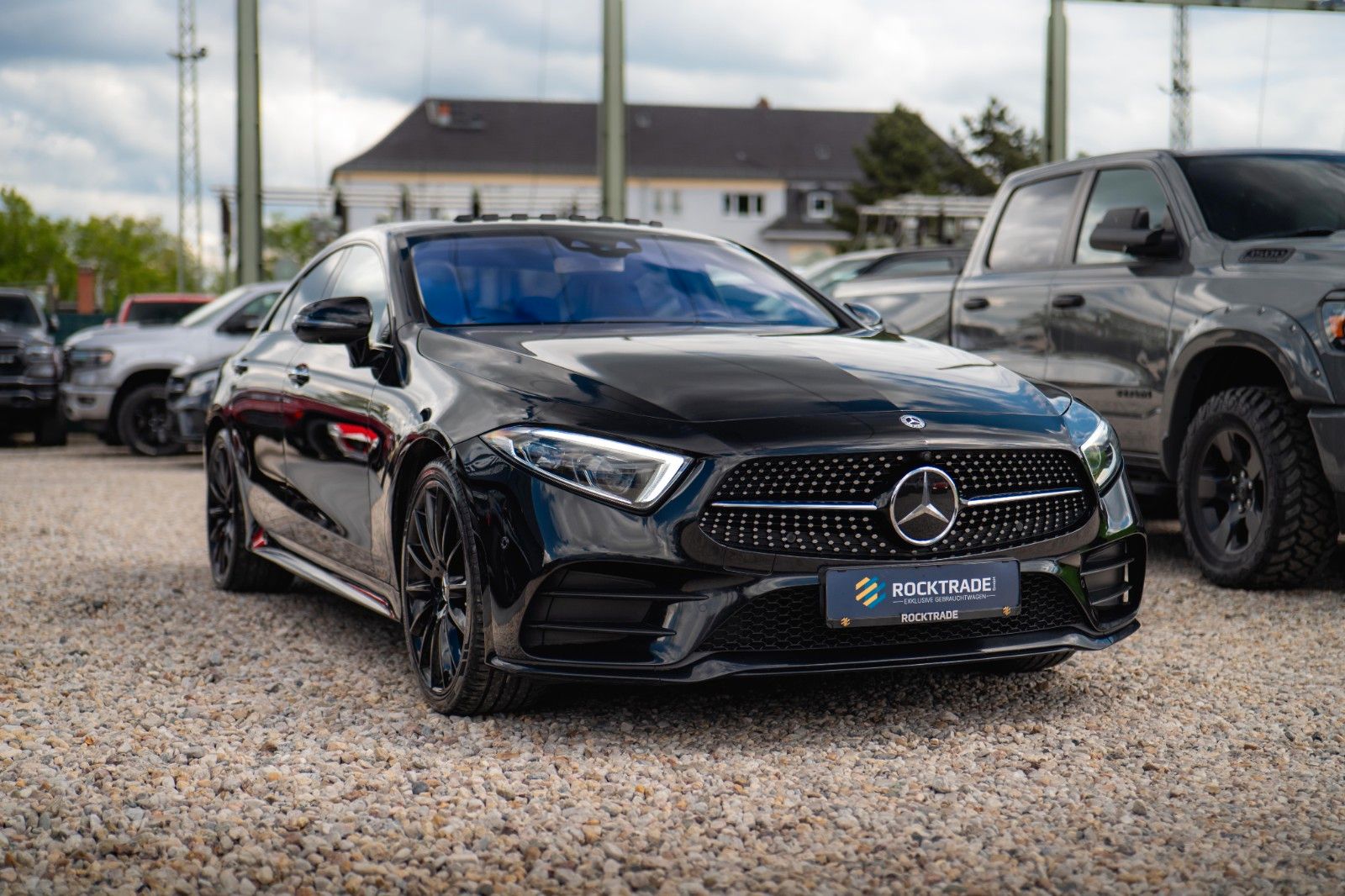 Fahrzeugabbildung Mercedes-Benz CLS 400d 4Matic AMG Night-Paket *Burmester*ACC*