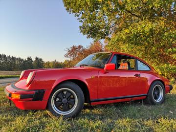 1982 Porsche 911 URMODELL photo 1