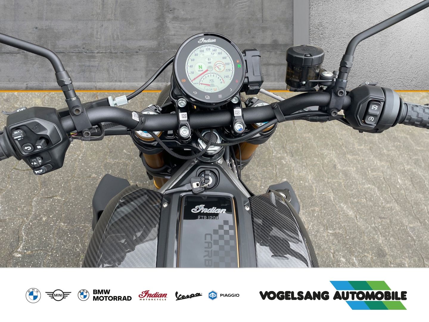 Fahrzeugabbildung Indian FTR R Carbon 1200 AKTIONSPREIS !!! Öhlins Fahrwe