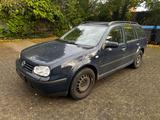 Volkswagen Golf 2.0 Bi Fuel Variant; SITZHEIZUNG#KLIMA#AHK - Volkswagen Golf: Variant Bi Fuel