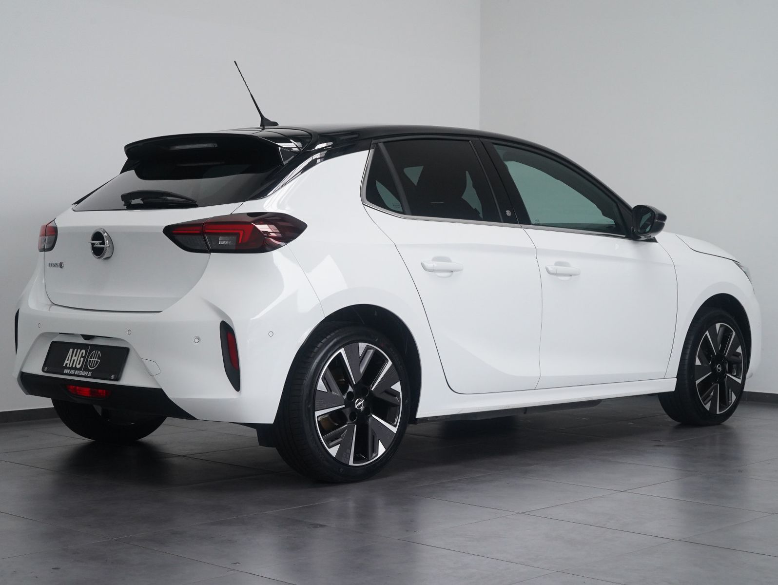 Fahrzeugabbildung Opel Corsa F e Ultimate CARPLAY/INTELLILUX/SOH