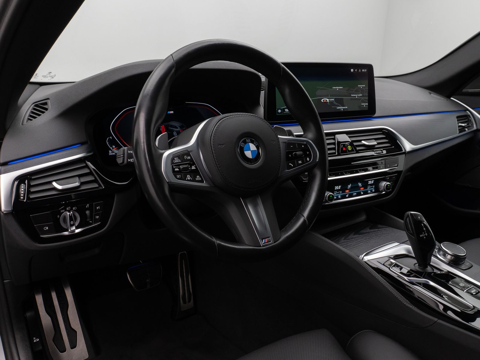 Fahrzeugabbildung BMW 540d xD M Sport Kamera Laser HUD DAB H/K Komfort