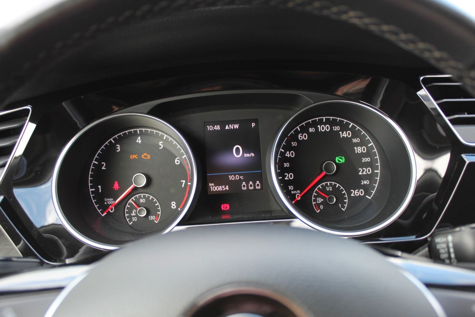 Fahrzeugabbildung Volkswagen Touran Highline  Automatik*Navi*Sitzh.*AHK