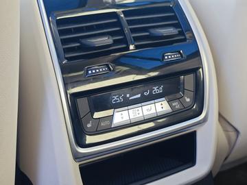 صورة مصغرة 19 لـ 2019 BMW X7