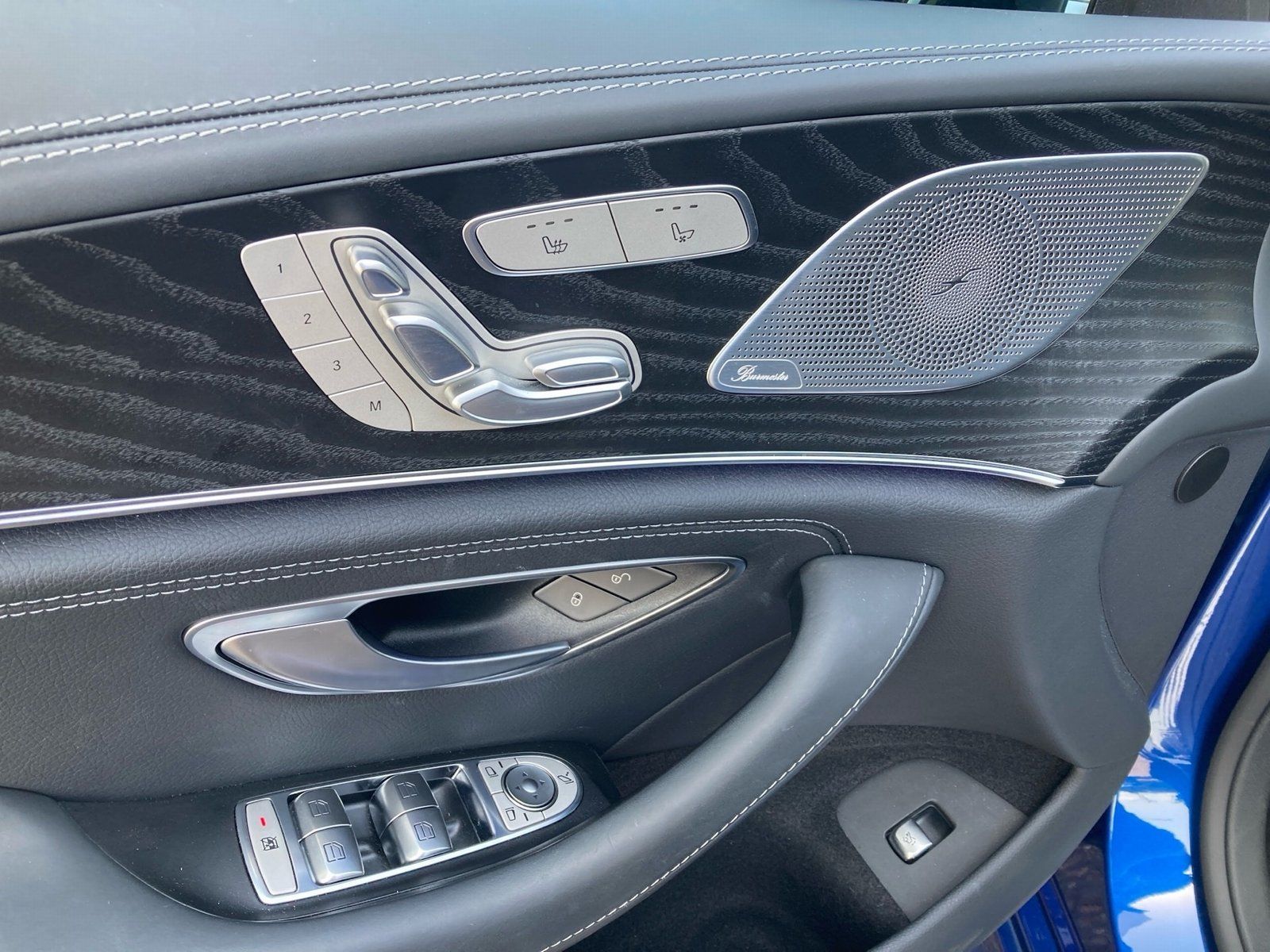 Fahrzeugabbildung Mercedes-Benz CLS 450 4M AMG*Standhz*Ditronic*360*AHK*SHD*Burm
