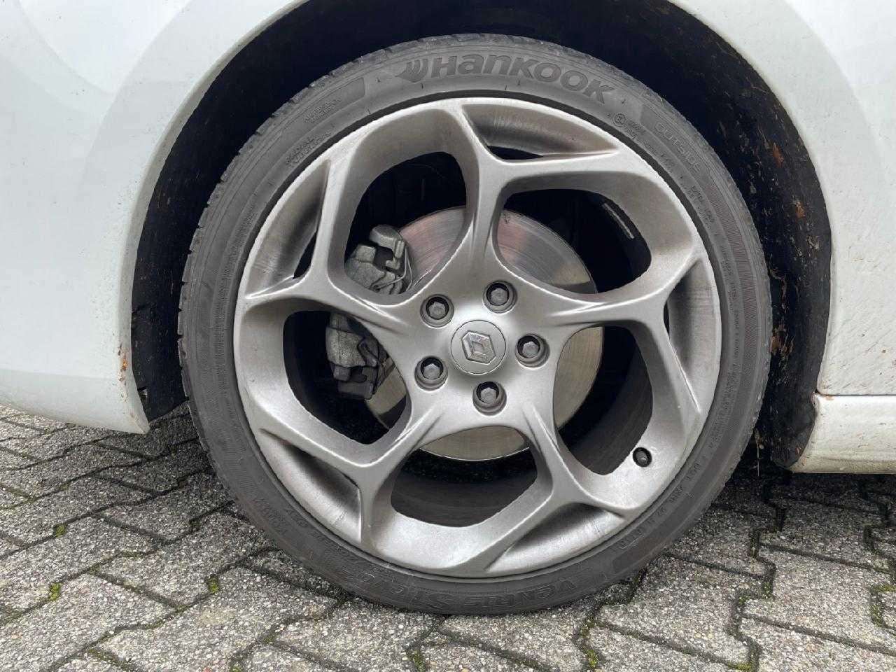 Fahrzeugabbildung Renault Megane GT 180 CC Coupe-Cabrio